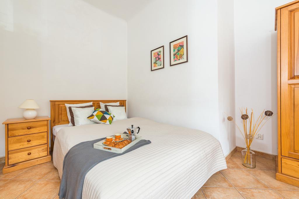 P&O Apartments Plac Zbawiciela Βαρσοβία Δωμάτιο φωτογραφία